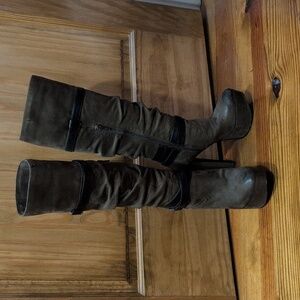 Jessica Simpson size 6 tall brown Suede Leather Boots